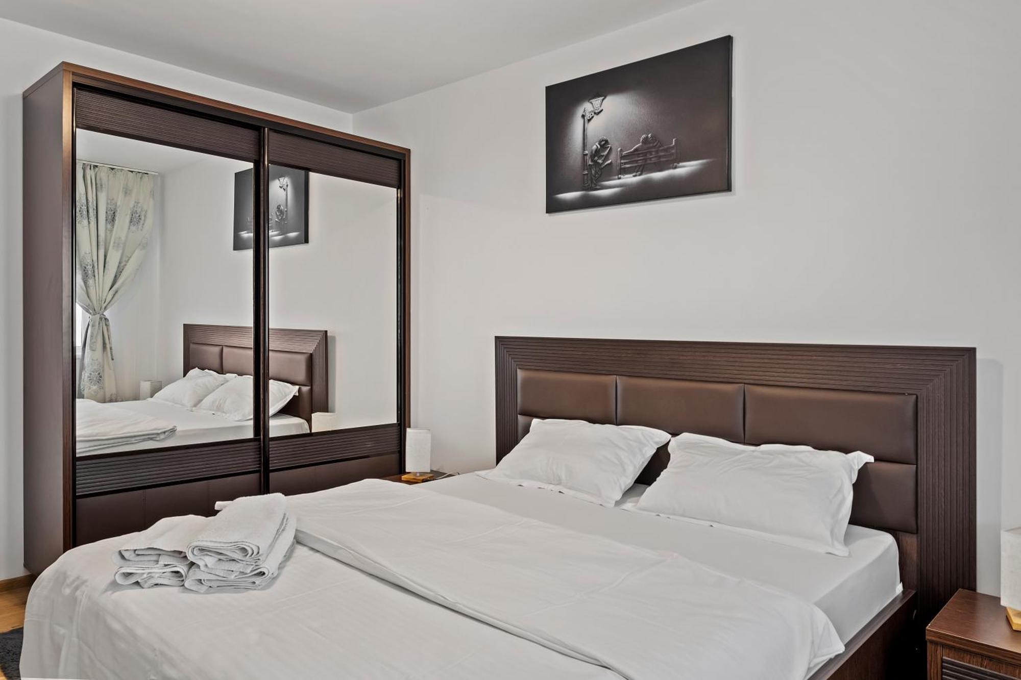 בוקרשט Apartament De Lux Drumul Taberei מראה חיצוני תמונה